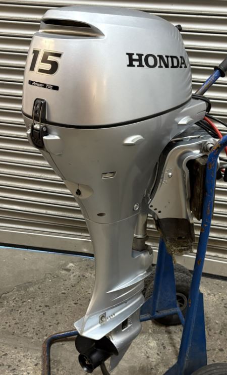 Außenborder Honda BF 15D mit Powertrimm